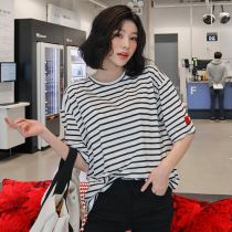 Top shop bán áo thun cho nữ đẹp trên đường Nguyễn Thị Thập