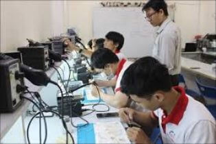 Top cửa hàng sửa chữa iPhone tốt nhất tại Biên Hòa