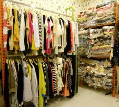 Top xưởng sỉ quần áo nữ giá rẻ tại Quận 8, TP.HCM