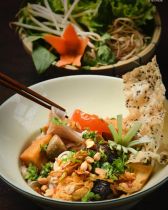 Top 8 nhà hàng chay ngon tại Tân Bình, TP.HCM - Thưởng thức ẩm thực thanh đạm, tốt cho sức khỏe