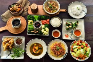 Top 8 nhà hàng chay ngon tại TP.HCM - Thưởng thức ẩm thực thanh đạm, tốt cho sức khỏe