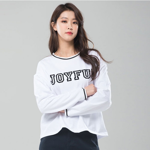 Top shop bán áo thun cho nữ đẹp trẻ trung tại quận Tân Phú