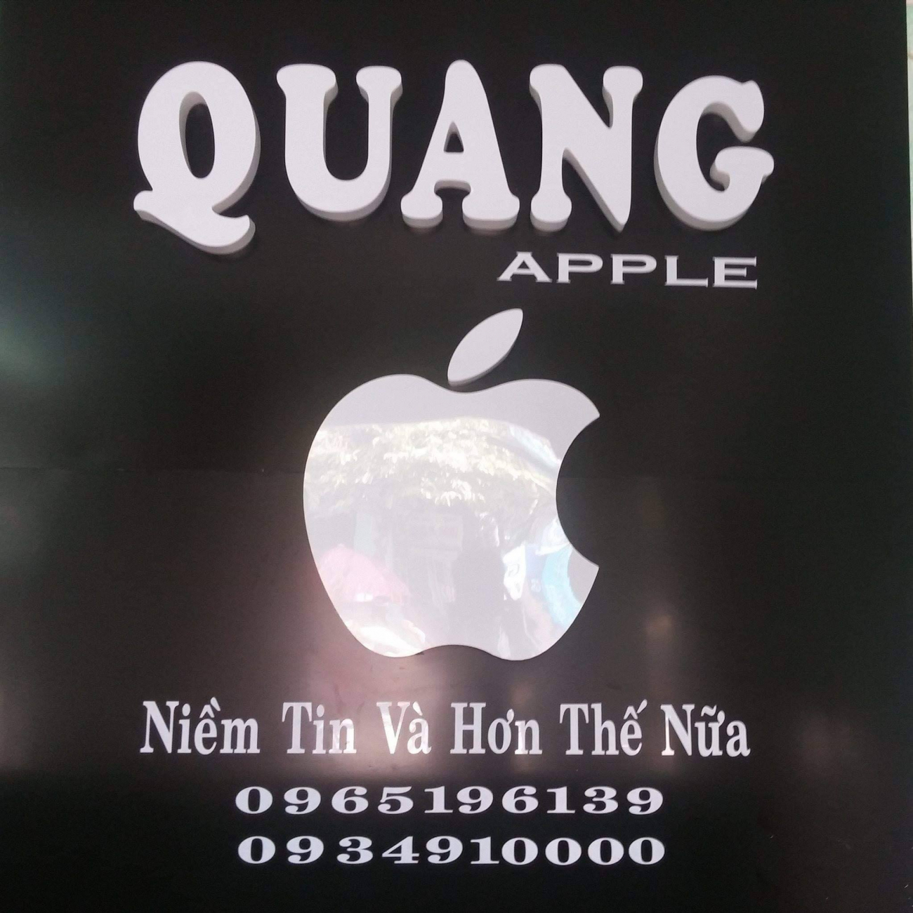 Cửa hàng điện thoại Quang Apple