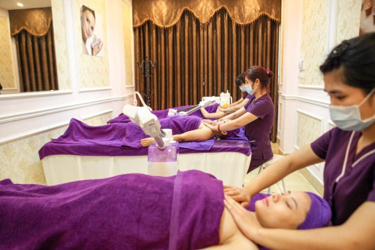 Trung tâm làm đẹp Golden Moon Spa - Cầu Giấy, Hà Nội