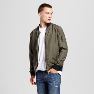 Top shop bán áo khoác cho nam đẹp trên đường Trường Chinh