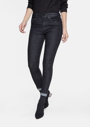 Top shop bán quần jean cho nữ phong cách tại quận Bình Tân