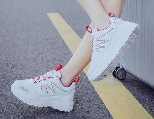 Top shop bán giày thể thao nữ cao cấp chất lượng tại Quận 4, TpHCM