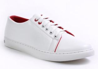 Top shop bán giày thể thao nam tại Quận 1, TpHCM