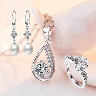 Top shop bán trang sức nữ giá rẻ uy tín tại Nhà Bè, TPHCM