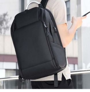 Top shop bán balo nam giá rẻ uy tín tại Quận 3, TPHCM