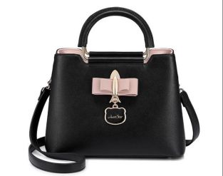 Top shop bán túi xách nữ giá rẻ uy tín tại Quận 3, TPHCM