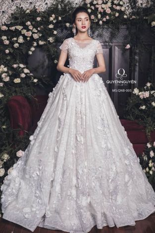 Top shop bán áo cưới, váy cưới cô dâu giá rẻ uy tín tại Quận 11, TPHCM