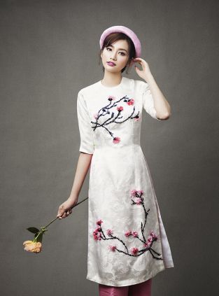 Top shop bán áo dài cưới giá rẻ uy tín tại Quận 7, TPHCM