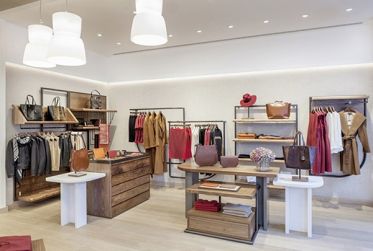 Top danh sách những shop quần áo nữ đẹp giá rẻ trên đường Nguyễn Trãi