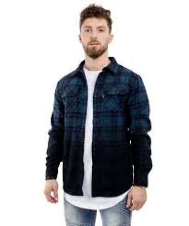 Top những shop áo sơ mi kẻ caro đẹp tại Quận 10