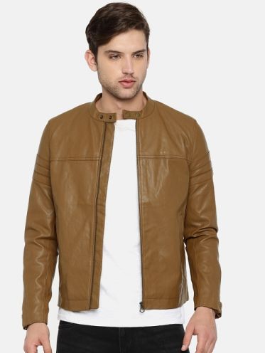 Danh shop shop bán áo khoác cho nam đẹp trên đường Võ Văn Ngân