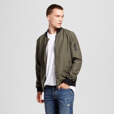 Top shop bán áo khoác cho nam đẹp trên đường Trường Chinh