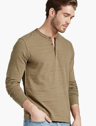 Top shop bán áo thun Henley cho nam đẹp trên đường Cách Mạng Tháng 8