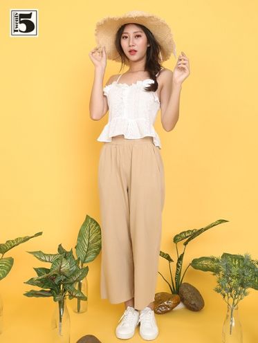 Top shop bán quần kaki cho nữ đẹp tại Quận 7