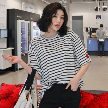 Top shop bán áo thun cho nữ đẹp trên đường Âu Cơ