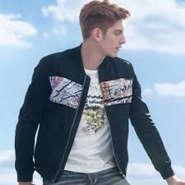Top shop bán áo khoác cho nam đẹp trên phố Trương Định - Hà Nội