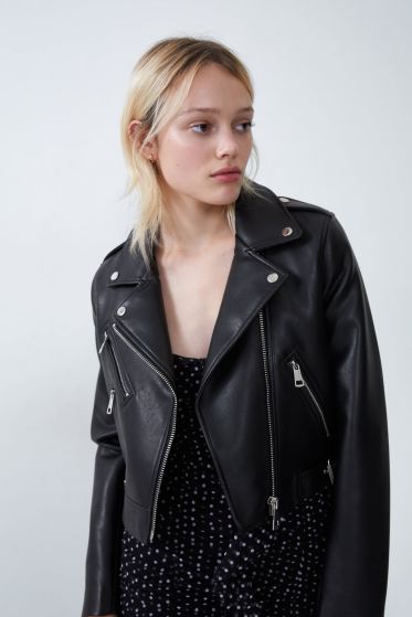 Top shop bán áo khoác cao cấp cho nữ tại Quận 3, TP.HCM