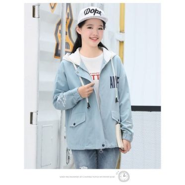 Top shop bán áo khoác giá rẻ cho nữ giá rẻ tại Quận 2, TP.HCM