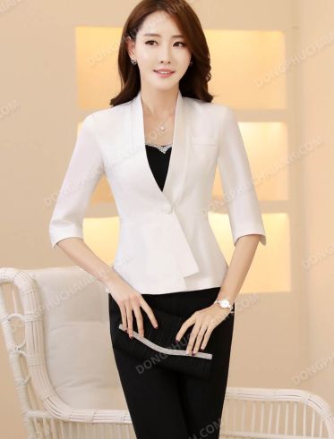 Top shop bán áo vest cao cấp cho nữ tại Quận 4, TP.HCM