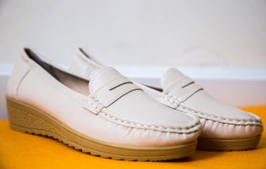 Top shop bán giày lười nữ giá rẻ chất lượng tại Quận 12, TpHCM