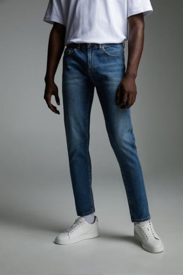Top shop bán quần jeans cao cấp cho nam tại Quận 4, TP.HCM