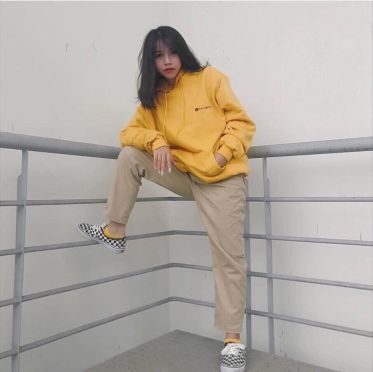 Top shop bán quần kaki nữ giá rẻ tại Quận 5, TP.HCM