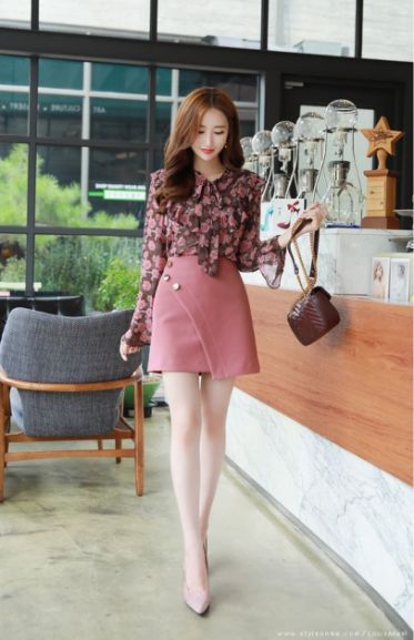 Top shop bán chân váy nữ cao cấp tại Quận 3, TP.HCM