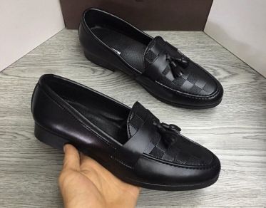 Top shop bán giày mọi nam tại Quận 3, TpHCM