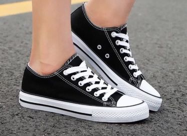Top shop bán giày thể thao nữ cao cấp chất lượng tại Quận 8, TpHCM