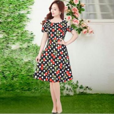 Top shop bán váy đầm xòe giá rẻ cho nữ tại TP.HCM