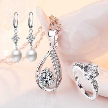 Top shop bán trang sức nữ giá rẻ uy tín tại Nhà Bè, TPHCM