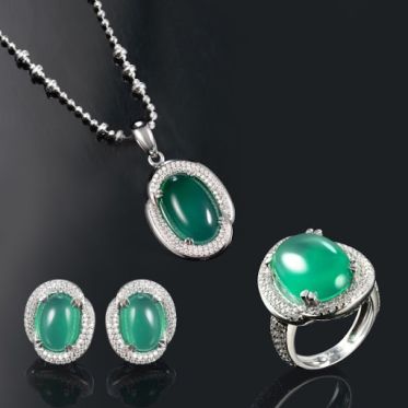 Top shop bán trang sức nữ giá rẻ uy tín tại Hóc Môn, TPHCM