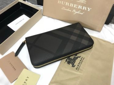 Top shop bán bóp ví nữ giá rẻ uy tín tại Quận 9, TPHCM