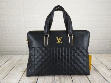 Top shop bán túi xách nam giá rẻ uy tín tại Bình Thạnh, TPHCM