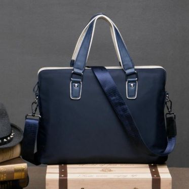 Top shop bán túi xách nam giá rẻ uy tín tại Quận 8, TPHCM