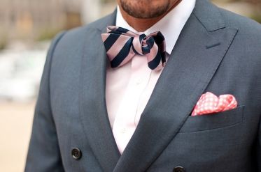 Top shop bán nơ đeo cổ chú rể giá rẻ uy tín tại Quận 2, TPHCM